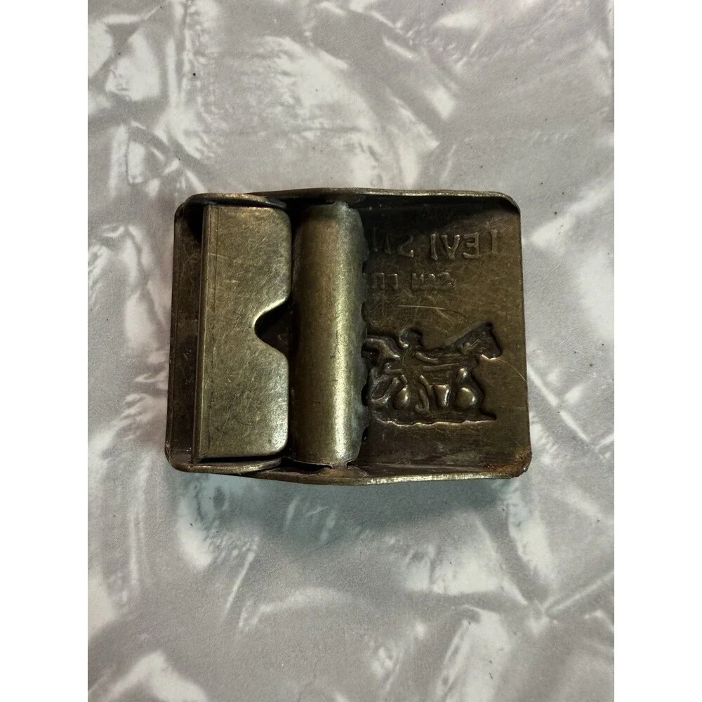 Vintage 1950s / 1960s Levi’s Brass Belt Buckle For Cloth Belt